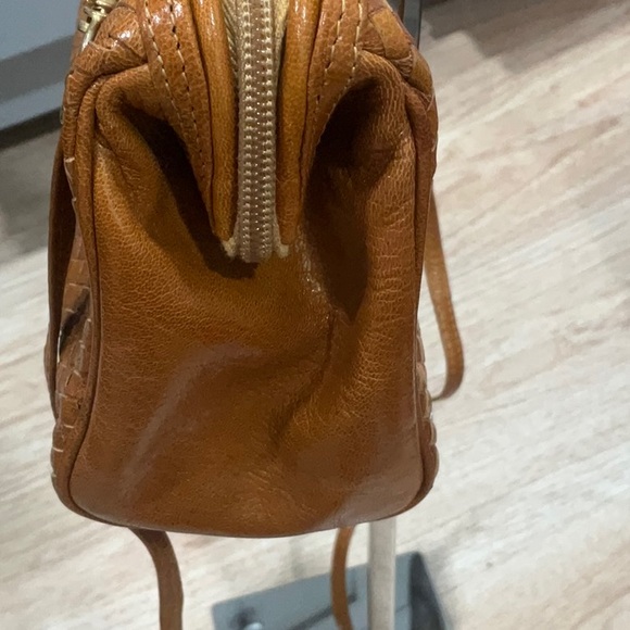 ❌Sold❌Vintage Fendi Brown Woven Leather Small Crossbody Bag - Picture 6 of 16